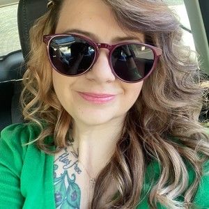 Meet your Posher, Christy
